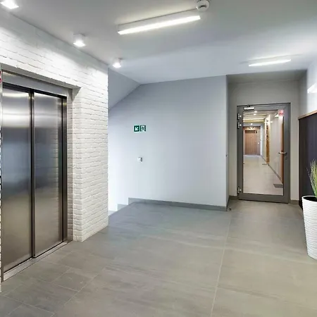 Hotel apartamentowy Sleepy3city Batorego 9 Ii 3*