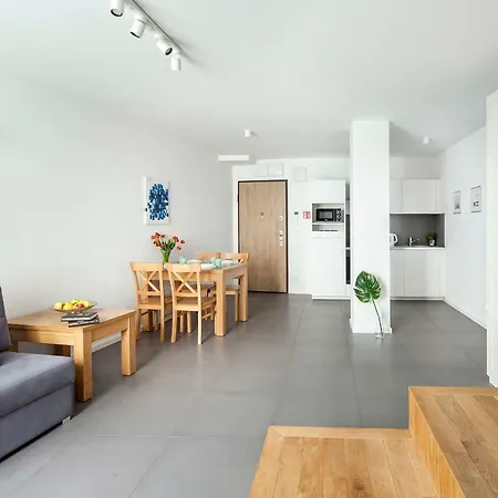 Sleepy3city Batorego 9 Ii Apartmanhotel Gdynia