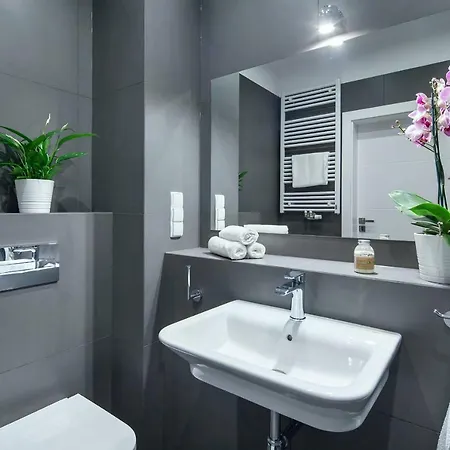 Sleepy3city Batorego 9 Ii Apartmanhotel Gdynia