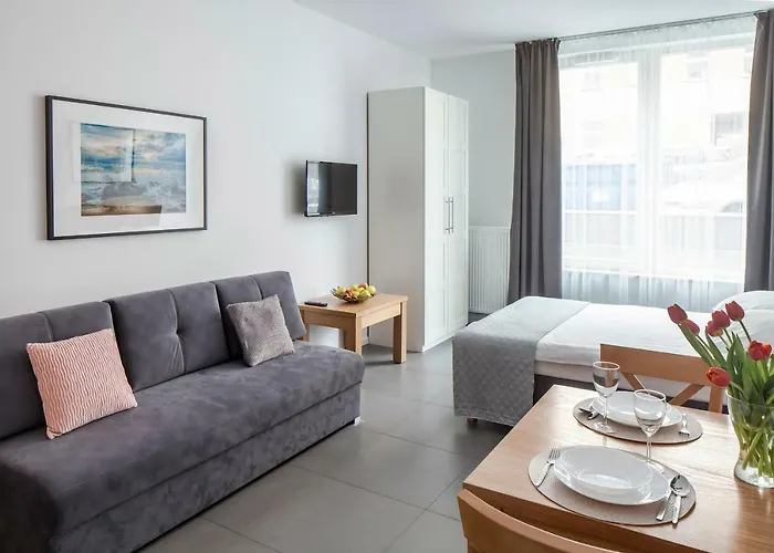 Sleepy3city Batorego 9 Ii 公寓式酒店