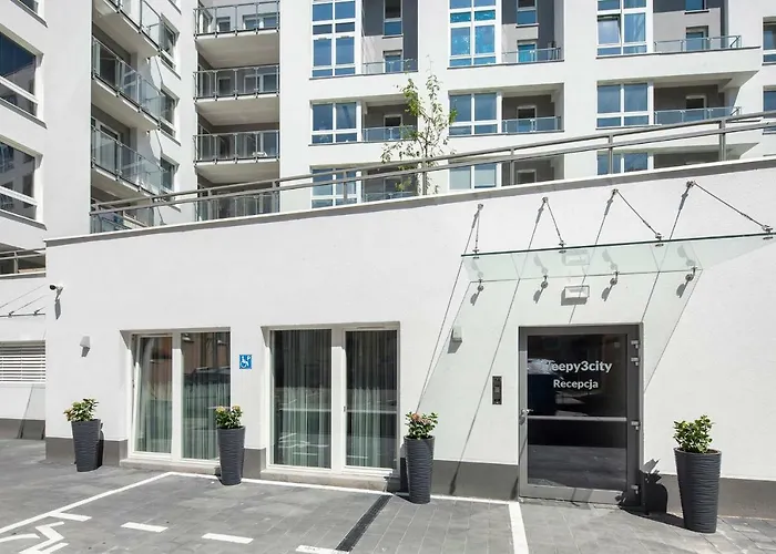 Sleepy3city Batorego 9 Ii 公寓式酒店 格丁尼亚