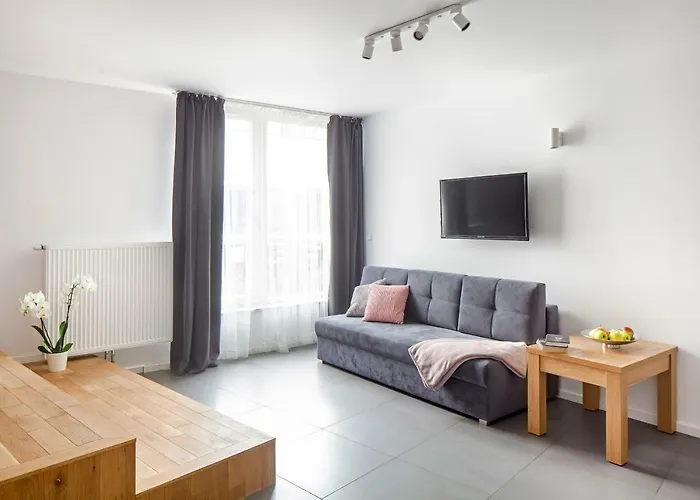 Sleepy3city Batorego 9 Ii 公寓式酒店 格丁尼亚